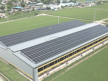 Metal Roof Mounting System  128KW, Korea